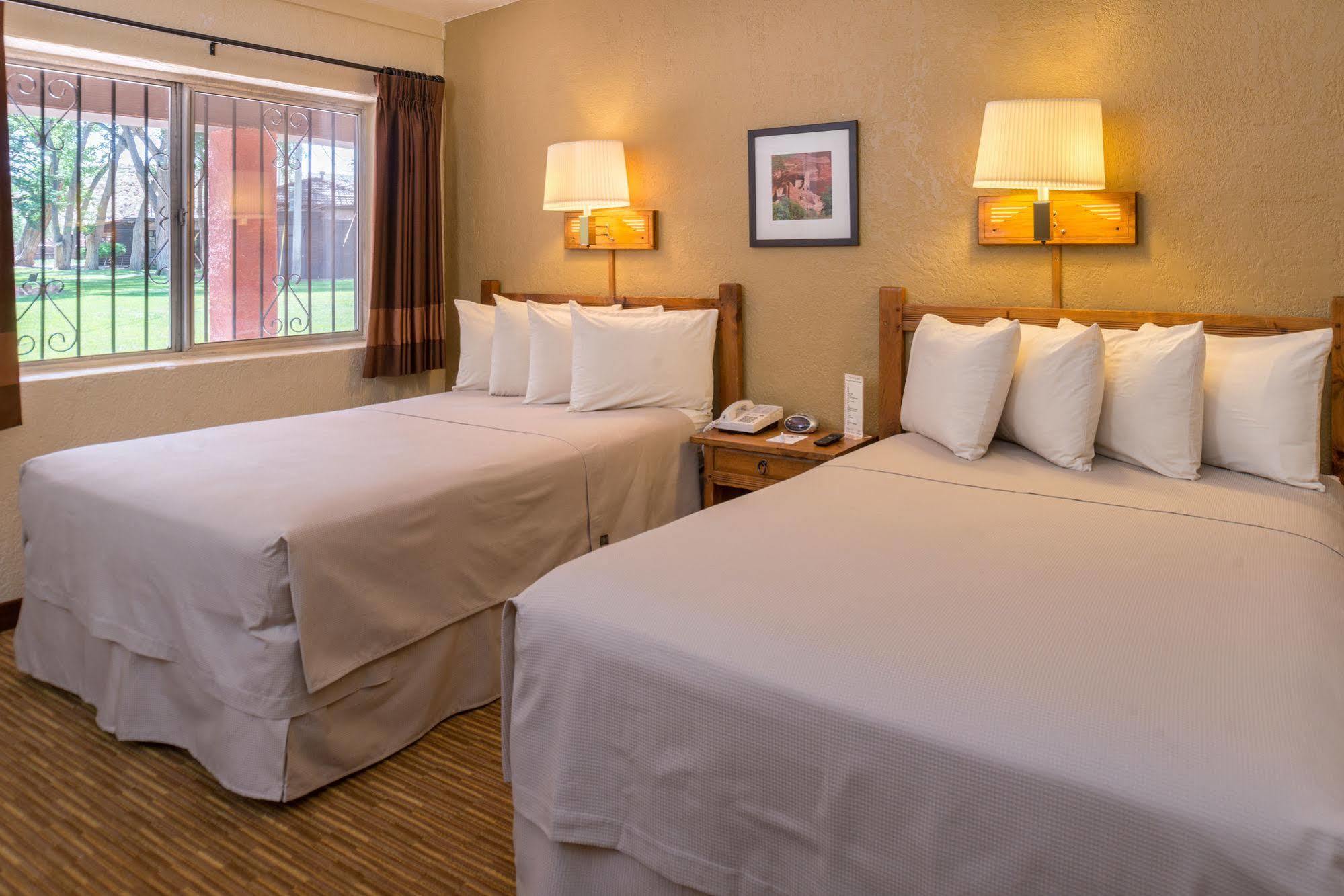Thunderbird Lodge Chinle Luaran gambar