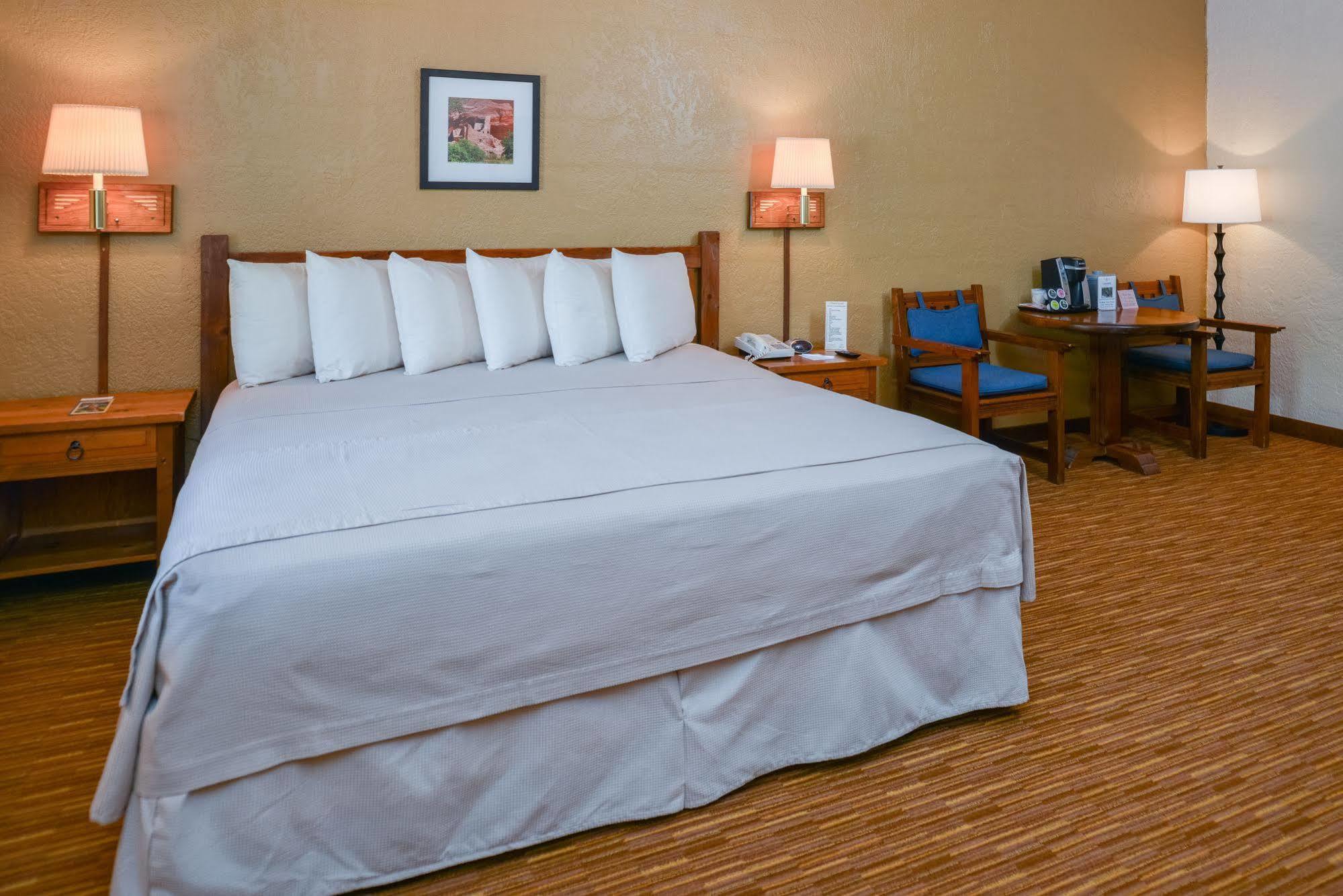 Thunderbird Lodge Chinle Luaran gambar