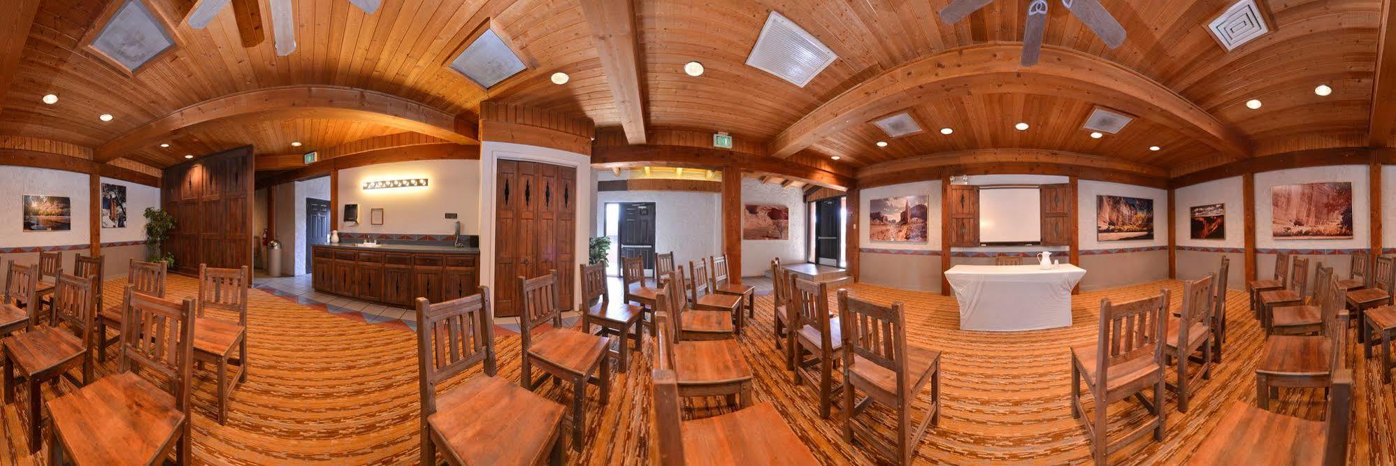 Thunderbird Lodge Chinle Luaran gambar