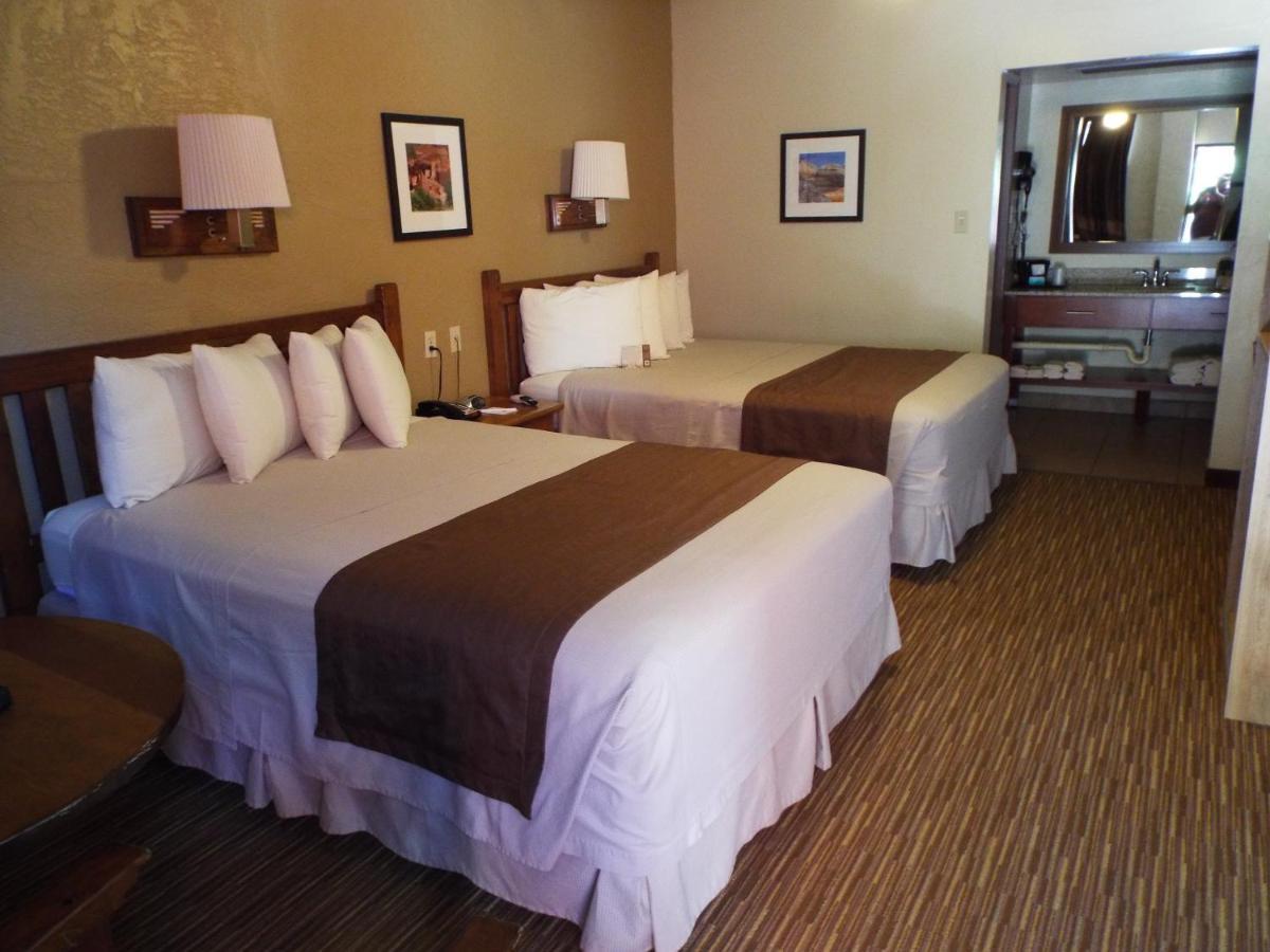 Thunderbird Lodge Chinle Luaran gambar